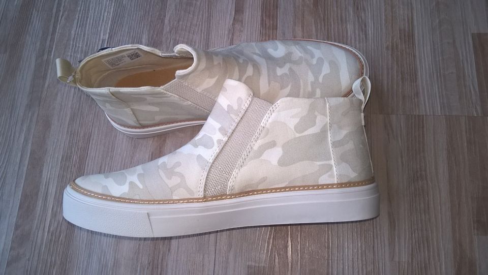 TOMS "Bryce" Slip On Boots - NEU - 39 - Egret camo printed in Neuss