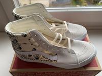 Neue Vans Sneaker in 41 Hannover - Herrenhausen-Stöcken Vorschau
