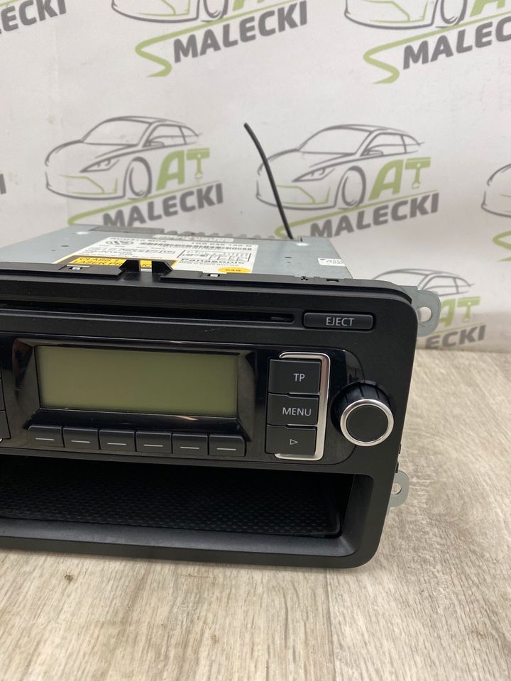 RCD210 MP3 Autoradio Cd Radio Vw Modelle 1K0 035 156 B in Philippsburg