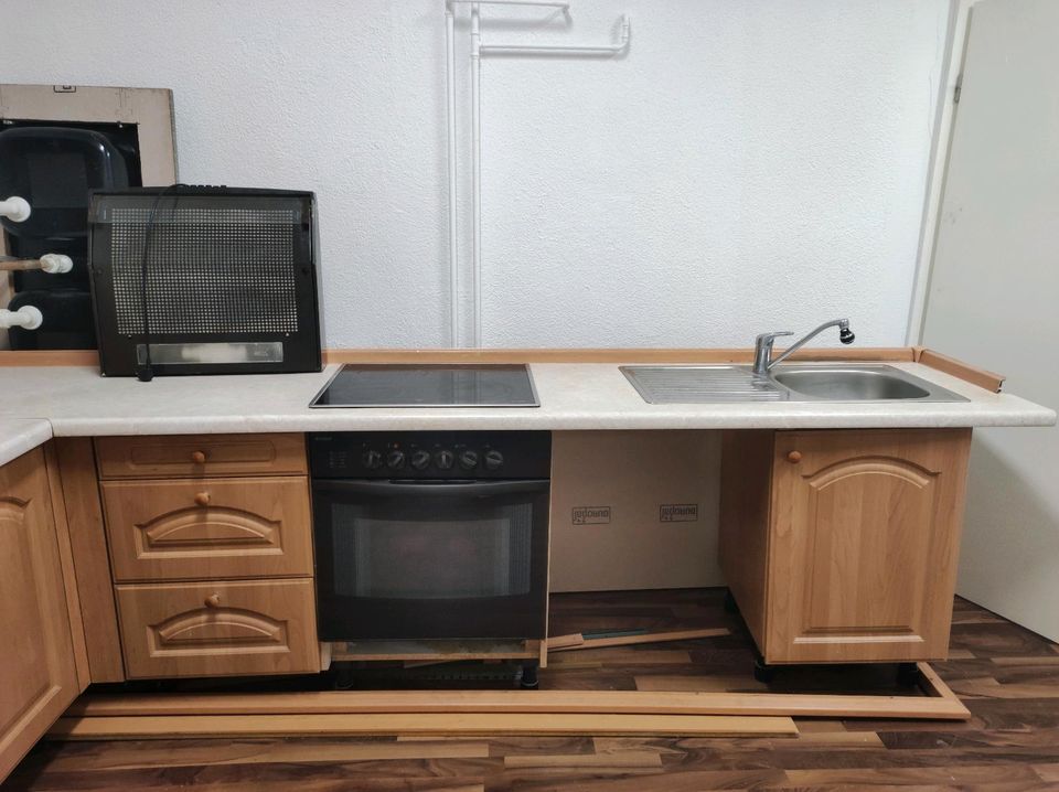 Küchen Einbauküchen mit Geräte inkl. Lieferung in Dresden
