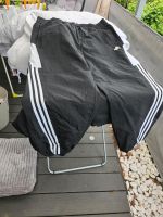 Originaler Adidas  Sportanzug für Damen Mülheim - Köln Flittard Vorschau