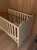 Baby-/ Kinderbett 70x140 cm cremefarben mit Lattenrost ohne Matr. Berlin - Pankow Vorschau
