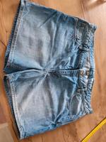 Edc Esprit Shorts Gr. 34 L/XL kurze Hose Jeans neuwertig Niedersachsen - Springe Vorschau