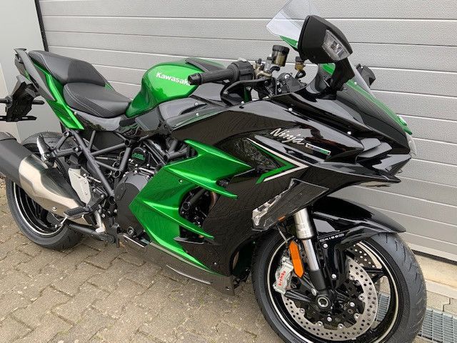 Kawasaki H2SX-SE/Ninja-Tageszul. in Würselen