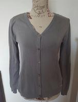 Buffalo Damen Strickjacke mit Satineinsatz grau Gr. 44/46 NEU! Sachsen - Pegau Vorschau