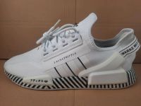 NEUE ADIDAS NMD R1 V2 DAZZLE WHITE 45 1/3 SNEAKER SCHUHE SELTEN Kr. München - Haar Vorschau