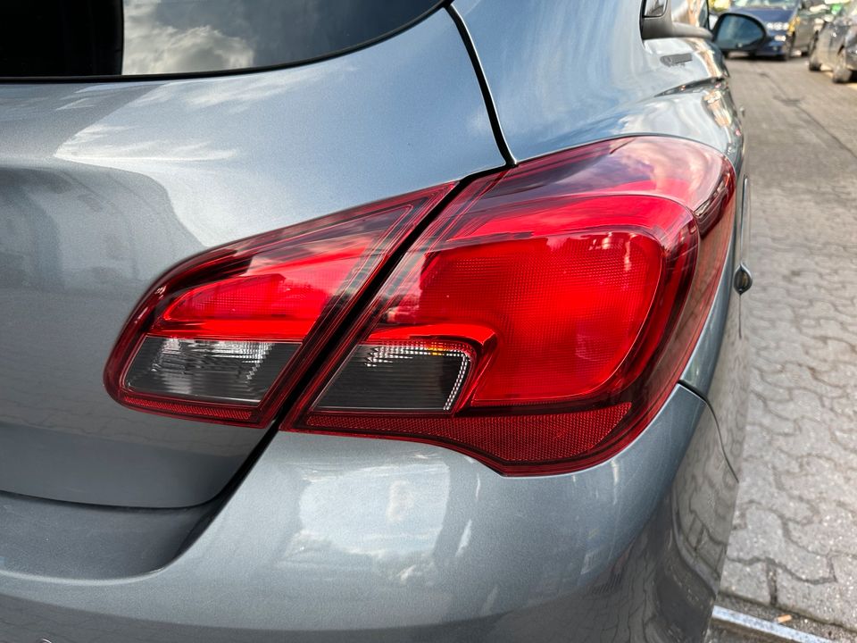 Opel Corsa E X15 Rückleuchte Rücklicht hinten rechts außen innen✅ in Bottrop