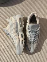Nike Schuhe Sneakers Air Max 95 Güstrow - Landkreis - Güstrow Vorschau