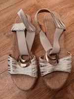 Damenschuhe, Plateau - Sandalen - weiß, Silber - Gr. 38 Saarland - Sulzbach (Saar) Vorschau