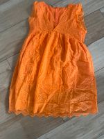 2 in 1 Kleid Satiny Gr. S orange ärmellos / NEU Schleswig-Holstein - Boostedt Vorschau