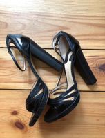 Absatzschuhe/Pumps /Sandalen mit Riemchen aus Leder von Chloe Mitte - Wedding Vorschau
