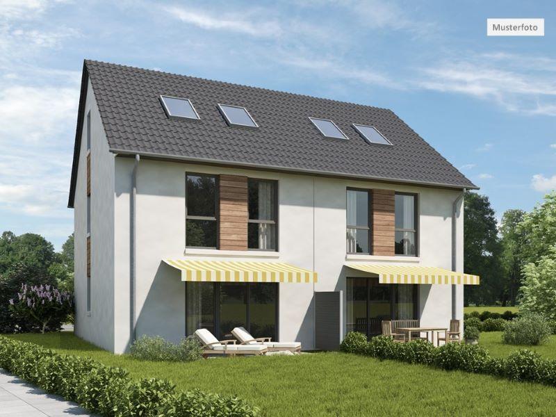 Provisionsfrei - schnell sein! Einfamilienhaus in 37186 Moringen in Moringen