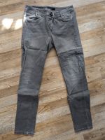 Marc Cain Jeans N 2 36 S grau Hose Röhrenjeans Used Nordrhein-Westfalen - Solingen Vorschau