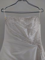 Brautkleid Hochzeitskleid weiß mit Glitzer Strass A-Form Nordrhein-Westfalen - Paderborn Vorschau
