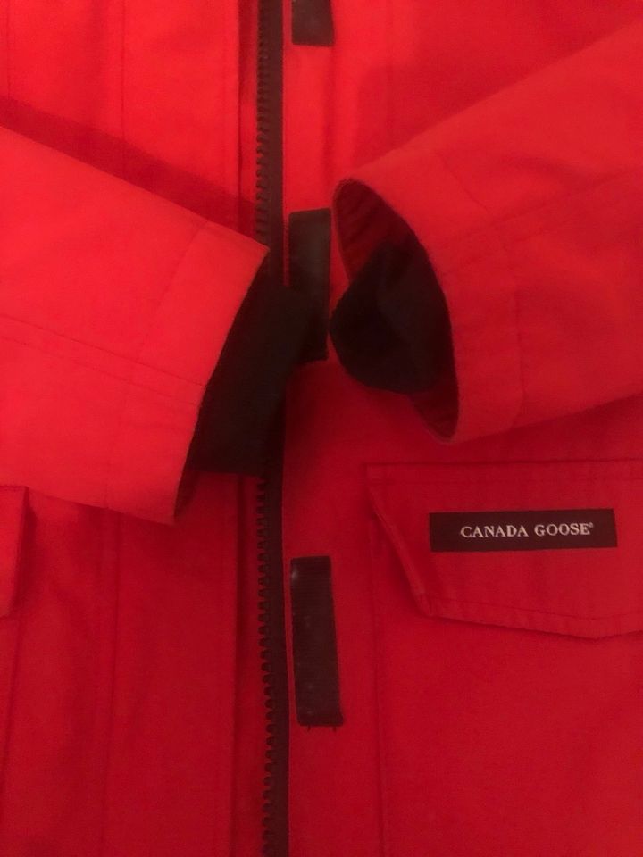 Canada Goose Parka in Hamburg