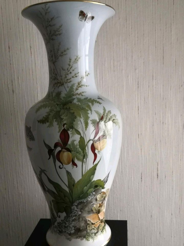 Bodenvase  Floralie von Kaiser in Berlin