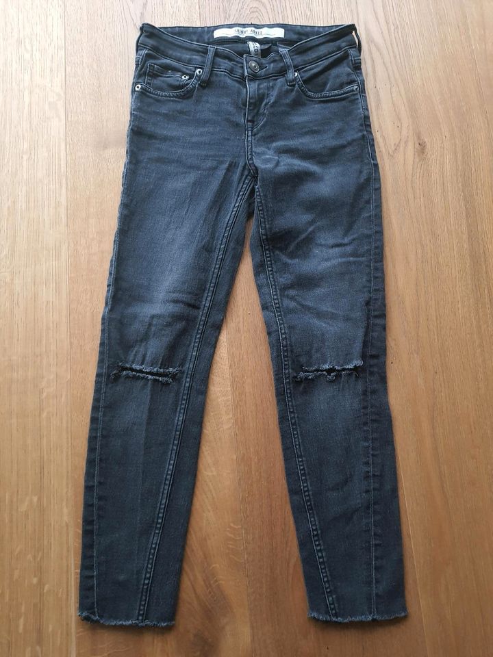 H&M skinny ankle Jeans Gr. 34 / 164 in Enger