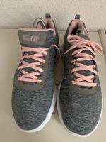 Skechers relaxed fit goga max grau/rosa Baden-Württemberg - Kehl Vorschau