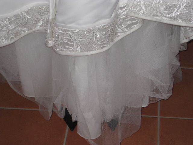 Bezauberndes Brautkleid Hochzeitskleid Gr. 36 von Eddy K Ginza in Kürten