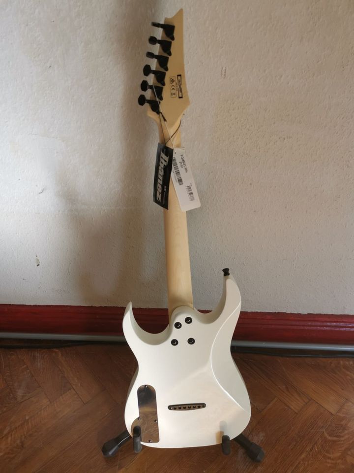 Kinder E-Guitar PGMM31-White. in Berlin