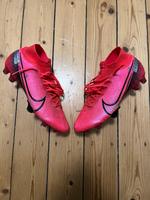 Nike Mercurial Vapor 13 ACC (beschädigt) getragen von Profi Hamburg-Nord - Hamburg Winterhude Vorschau