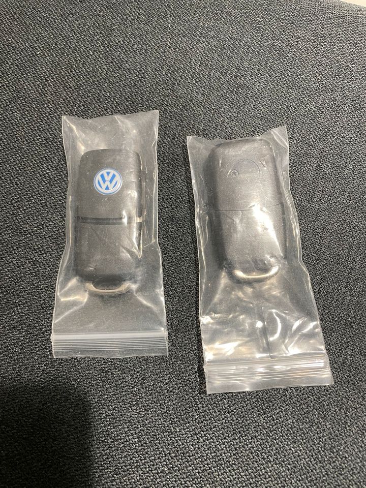 2 x neue Funkfernbedienung für VW Audi Skoda Seat in Hamburg