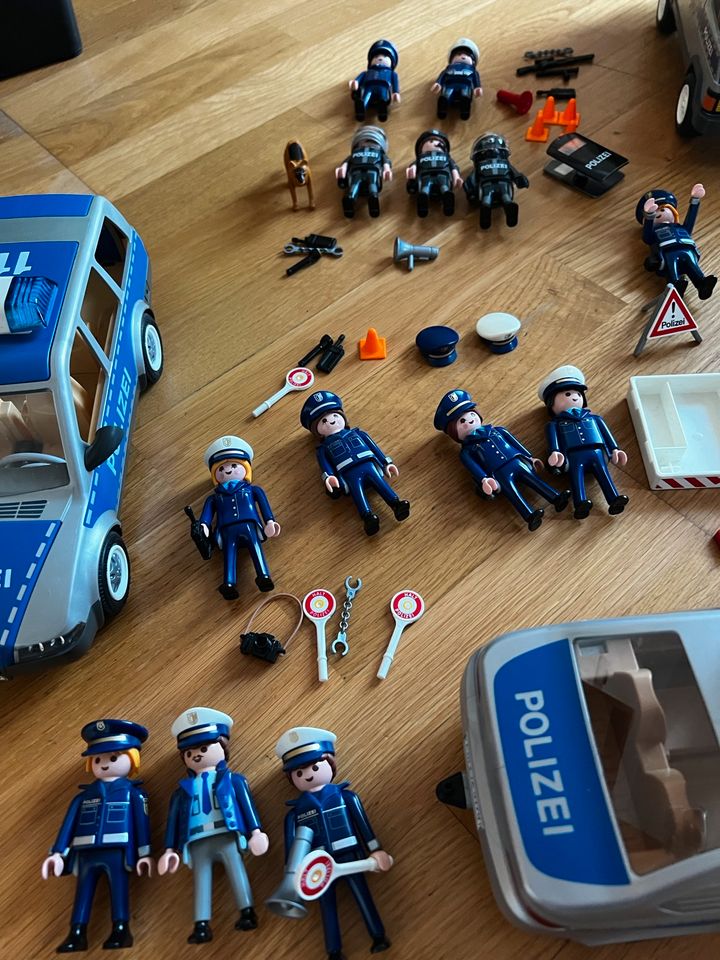 Playmobil Polizei und Verbrecher in Homburg