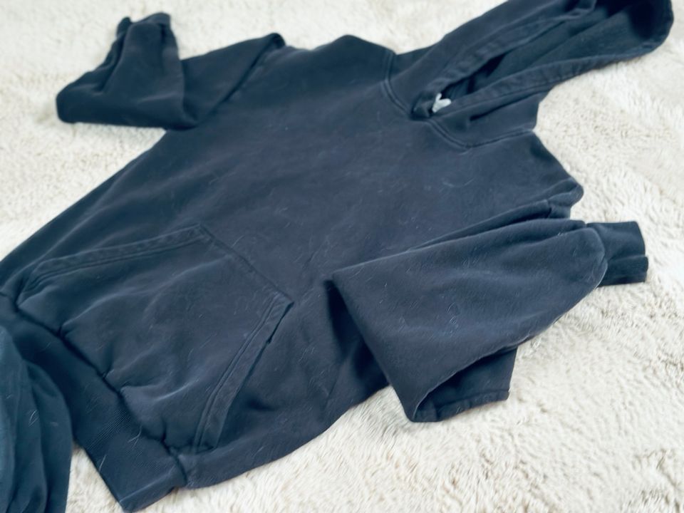 3 Hoodies Pullis XS Hollister in Ahrensfelde