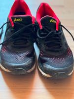 Laufschuhe Damen Asics Größe 40 Gel Glorify (rot-schwarz) 1012A78 Köln - Riehl Vorschau