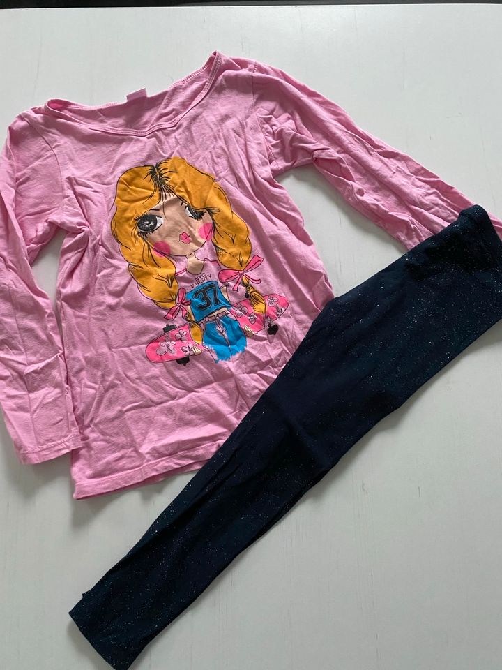 **Legging**Pulli**Schlafanzug**Gr.128**H&M** in Zöllnitz