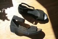 Sandalen/Pumps mit Keilabsatz von Think!   schwarz, Gr 38 Baden-Württemberg - Karlsruhe Vorschau