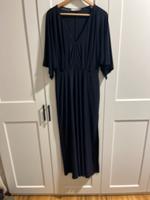 Abendkleid in Marine - macht sehr schöne Figur Baden-Württemberg - Ulm Vorschau