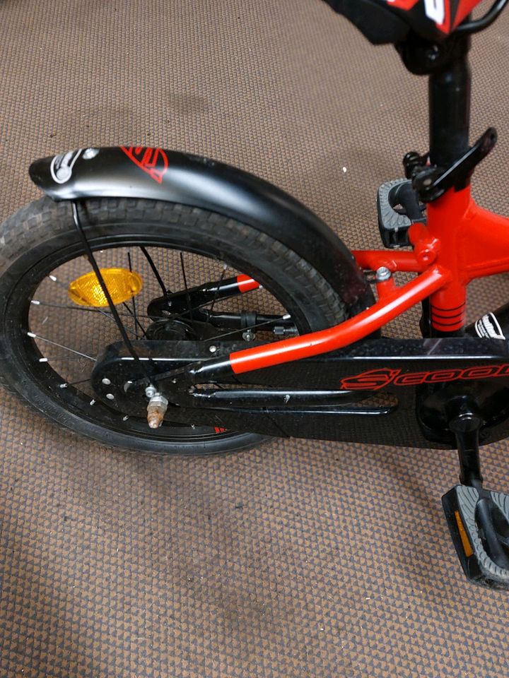 Kinder Fahrrad Scool xlite 16 Zoll in Gründau