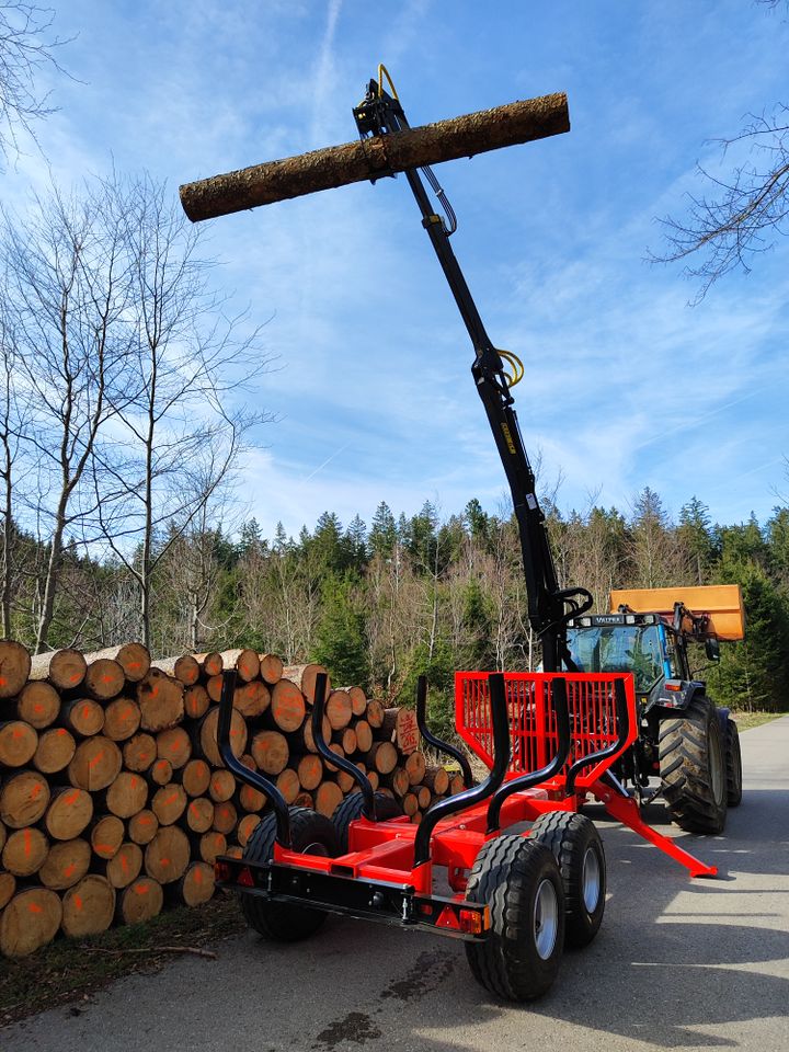 Rückewagen13,7 t mit 6,7 m Kran nicht BMF, Palms,Perzl, Pfanzelt in Dietramszell