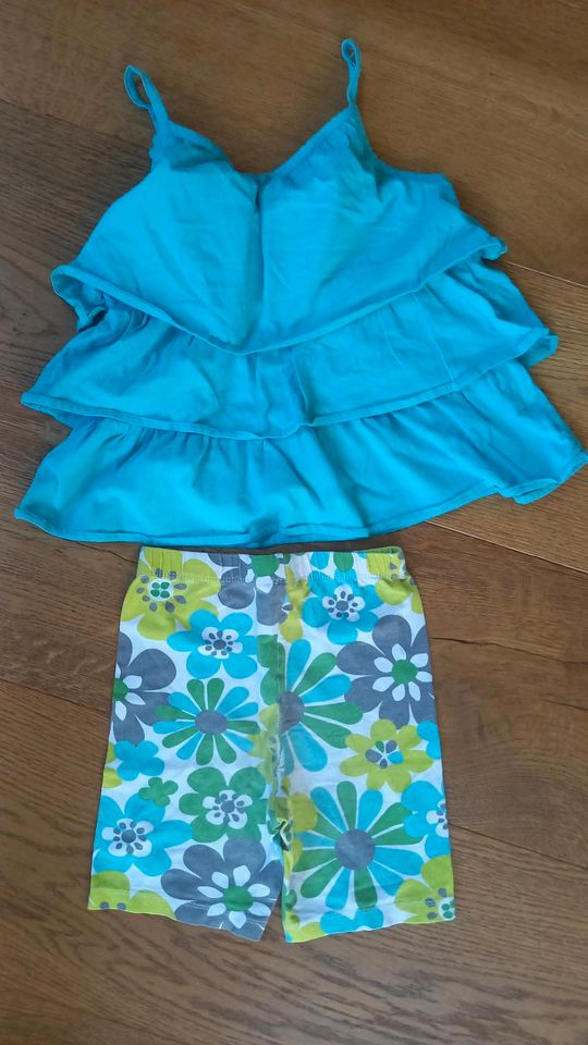 Carters Set kurze Hose und T-Shirt Mädchen gr. 110-116 in Denkte