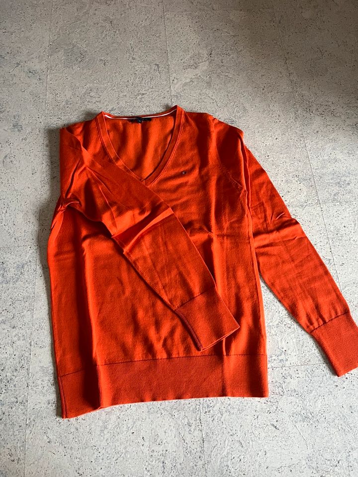 Tommy Hilfiger Damen Shirt/Pullover, rot in Oldenburg