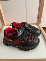 Spiderman Sportschuhe Jungs Gr 24 Nordrhein-Westfalen - Bottrop Vorschau