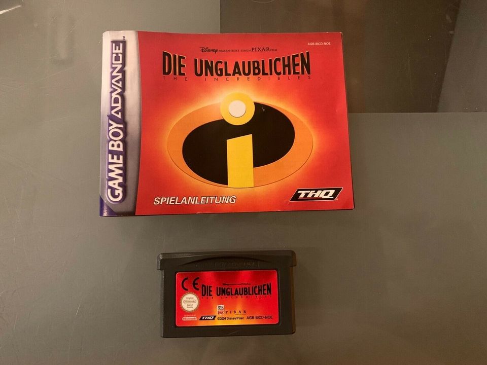 GAME BOY Advance Spiel - Die Unglaublichen in Hamburg