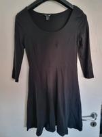 3/4 ärmliges Kleid / schwarzes Kleid / H&M / Kleider Bayern - Kissing Vorschau