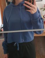 dunkelblauer Hoodie leicht bauchfrei Sachsen - Bad Schandau Vorschau