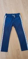 Tommy Hilfiger Gr.122 original Jungenhose Kinderhose Hessen - Butzbach Vorschau