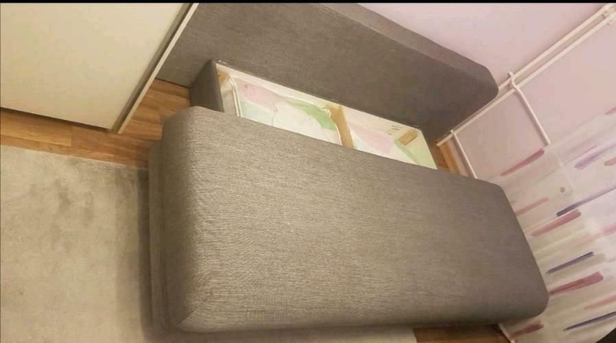 Sofa mit Schlaffunktion in Hamburg