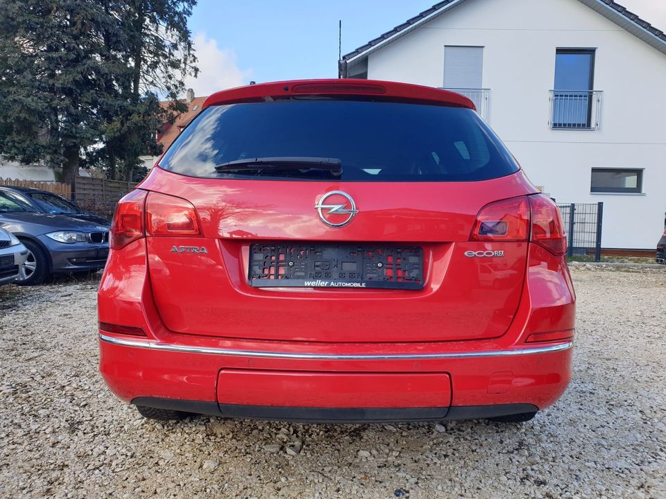Opel Astra Active 1.7 CDTI 1.Hand Sckeckheft Tüv Neu KD Neu 1jahr in Neu Ulm