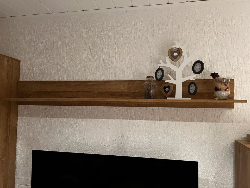 Wohnwand mit Sideboard/Kommode in Eichenoptik Grifflos in Castrop-Rauxel