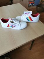 Weiße Sneakers Bayern - Gerbrunn Vorschau