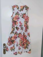 wunderschönes Sommerkleid mit Blumenmuster Gr 36 Baden-Württemberg - Schwendi Vorschau