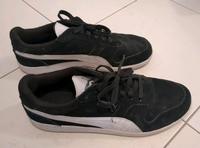 Puma Sneaker schwarz Größe 44.5 (Veloursleder) München - Au-Haidhausen Vorschau
