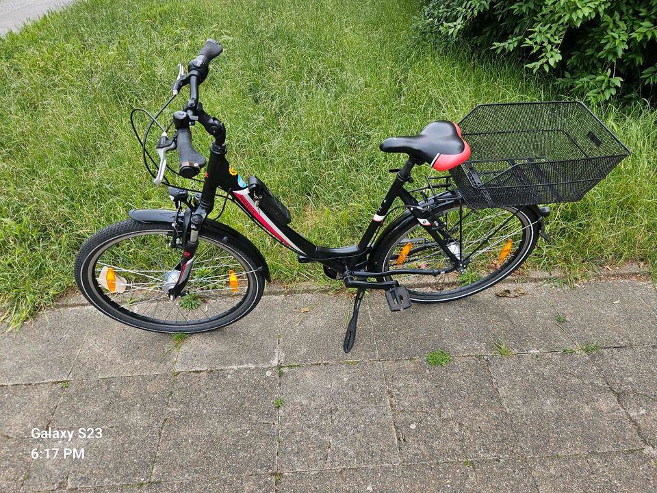 Pegasus Avanti 26-Zoll Mädchen Fahrrad R.H.50cm in Berlin