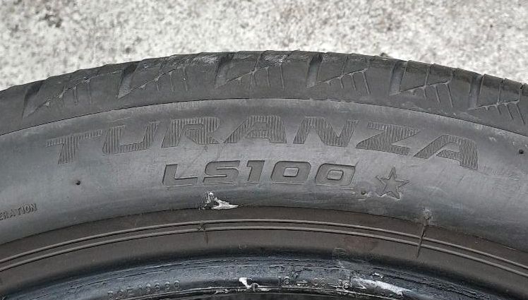 2x 225/40 R18 92H Bridgestone RunFlat Allwetterreifen in Böblingen