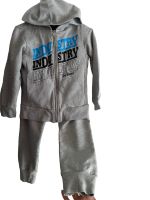 DIESEL Kinder Jungen Set Sportanzug Jogginganzug Gr.122/128 Stuttgart - Stammheim Vorschau